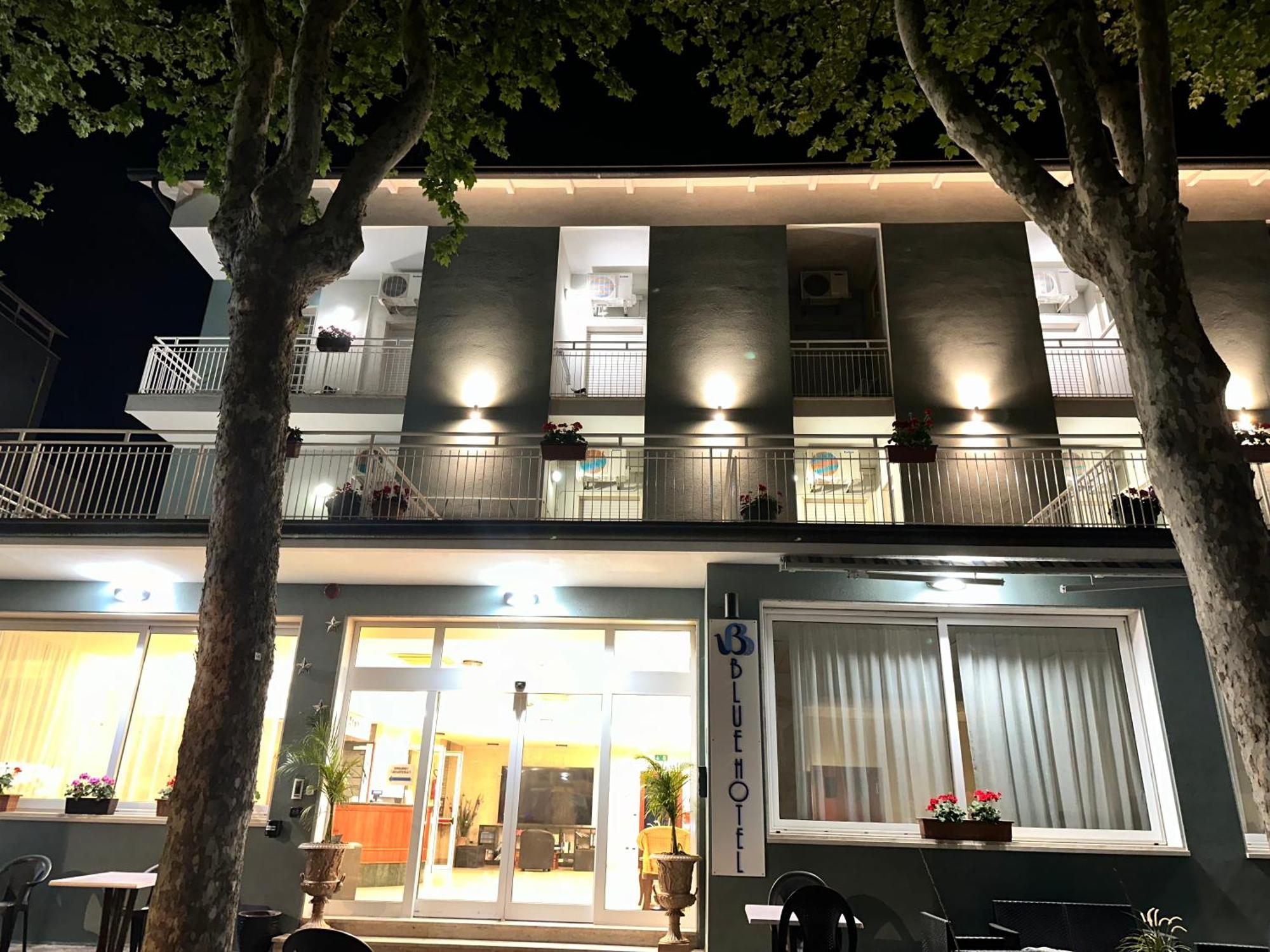 Blue Hotel Cesenatico Extérieur photo