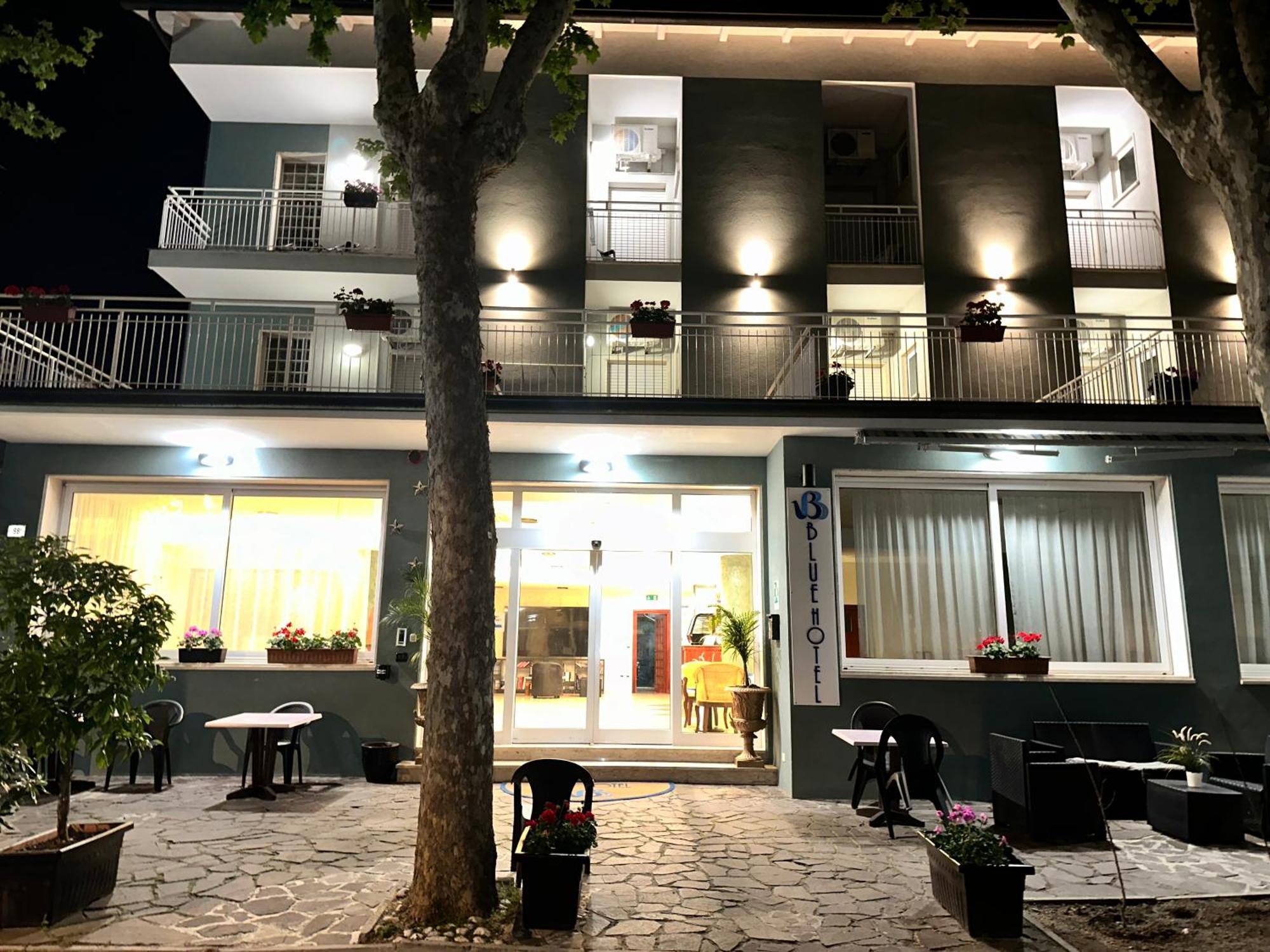 Blue Hotel Cesenatico Extérieur photo
